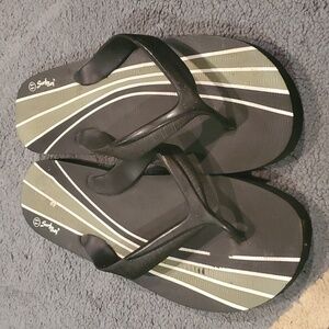 5/$15 Men's surf Bay size 11-13 flip-flops